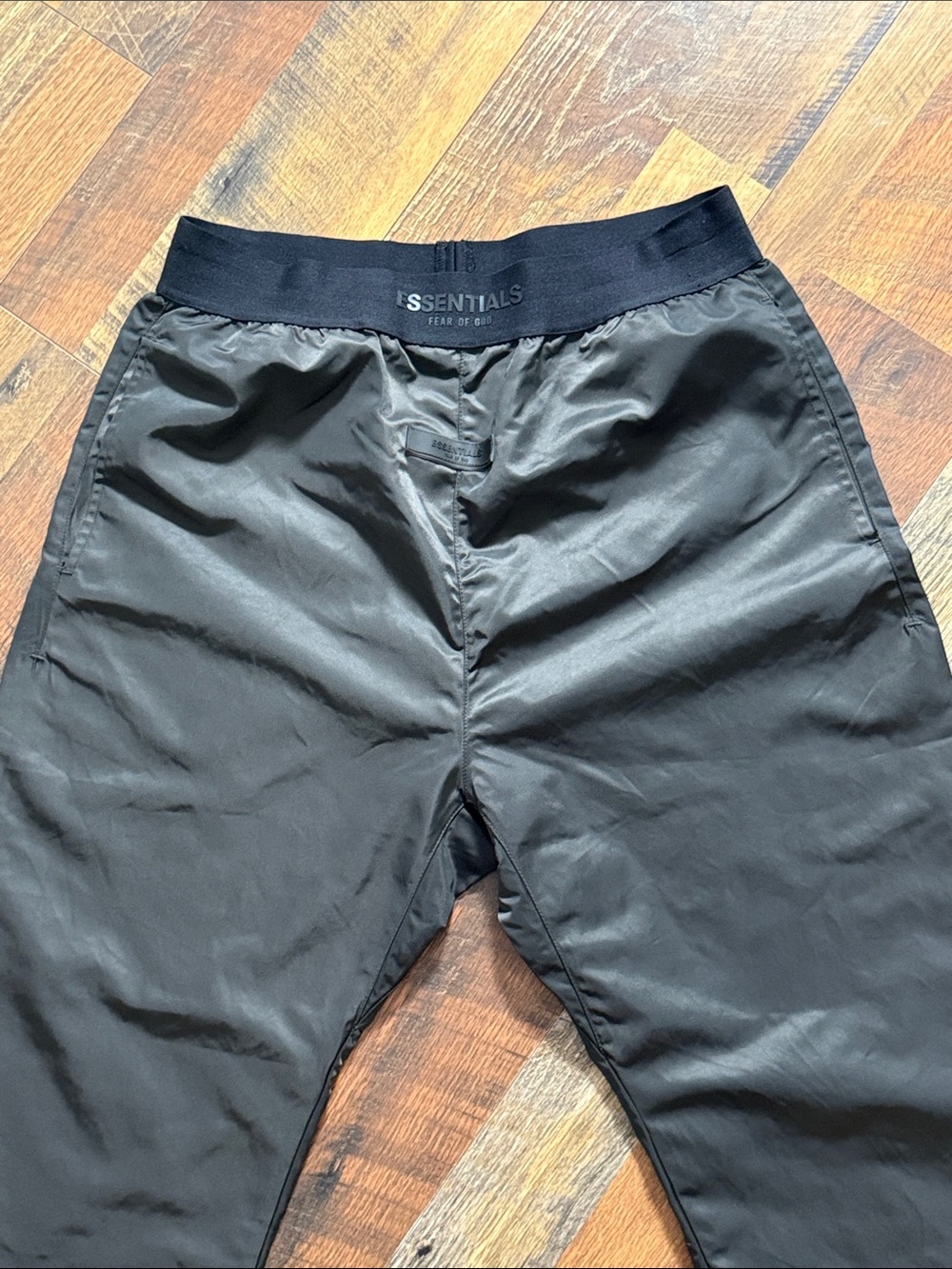 Fear of God ESSENTIALS Black Nylon Straight Leg Pants Men's M